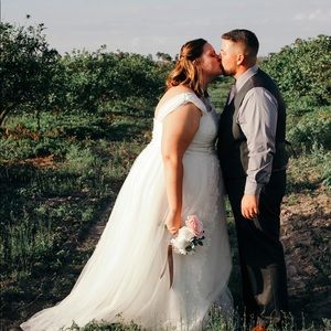 Meet your Posher, Haley